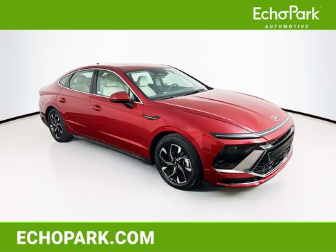 Used 2025 Hyundai Sonata SEL image 1