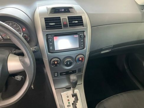 Used 2013 Toyota Corolla S FWD image 12