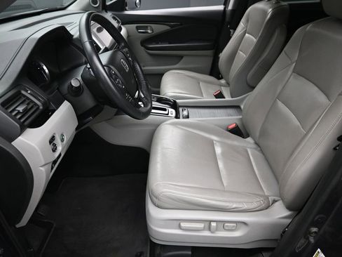 Used 2017 Honda Ridgeline RTL-E image 14