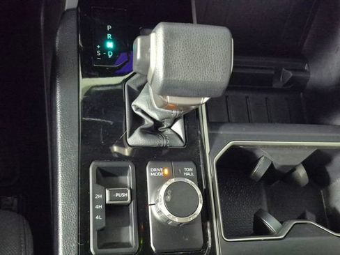 Used 2024 Toyota Tundra SR5 AWD/4WD image 20