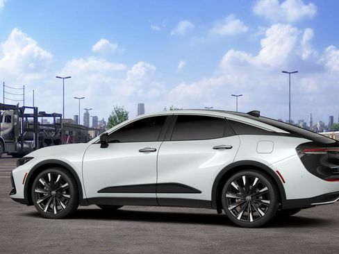 New 2026 Toyota Crown Platinum AWD/4WD image 5