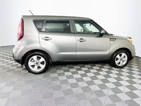 Used 2018 Kia Soul image 10