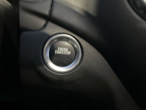 Used 2023 Chevrolet Equinox LT w/ LPO, Floor Liner Package image 22