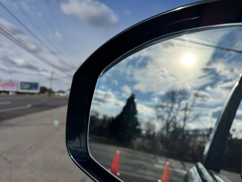 Used 2019 Land Rover Range Rover Supercharged image 13