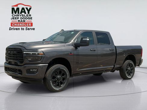 New 2026 RAM 2500 Laramie AWD/4WD image 3