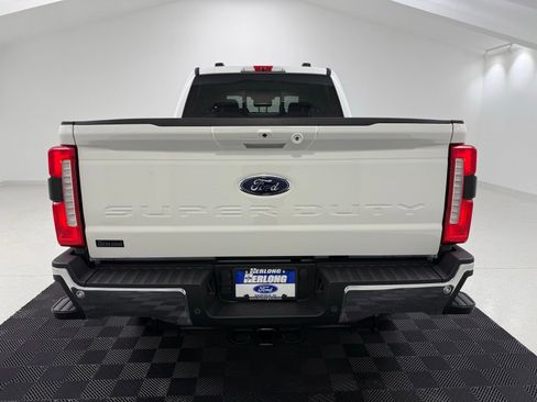 New 2026 Ford F250 Lariat w/ Lariat Premium Package image 6