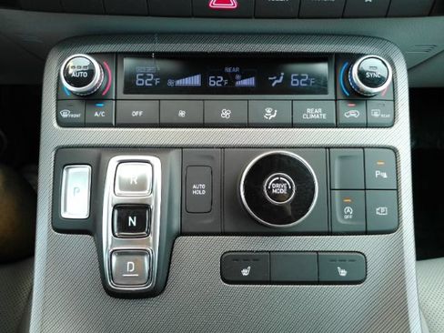 Used 2024 Hyundai Palisade SEL FWD image 46