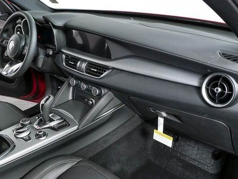 New 2026 Alfa Romeo Stelvio Sprint AWD/4WD image 24