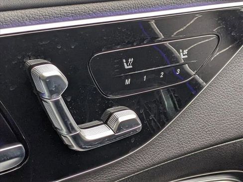 Used 2025 Mercedes-Benz C 300 4MATIC Sedan image 14