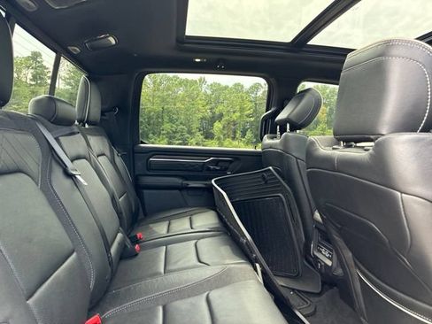 Used 2025 RAM 1500 Limited AWD/4WD image 27
