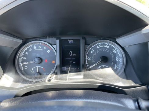Used 2016 Toyota Tacoma TRD Sport w/ Towing Package RWD image 20