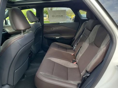 New 2026 Lexus RX 450h AWD image 12