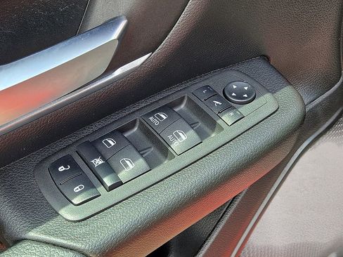 Used 2022 RAM 1500 Big Horn AWD/4WD image 23