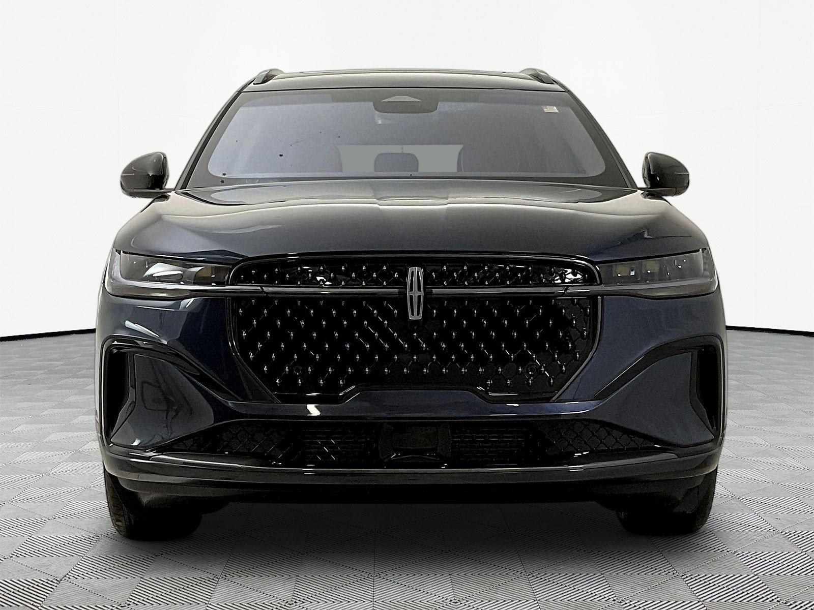 Used 2024 Lincoln Nautilus Black Label w/ Jet Appearance Package (87T) AWD/4WD image 2