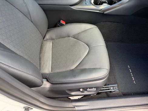 Used 2024 Toyota Camry XSE FWD image 16