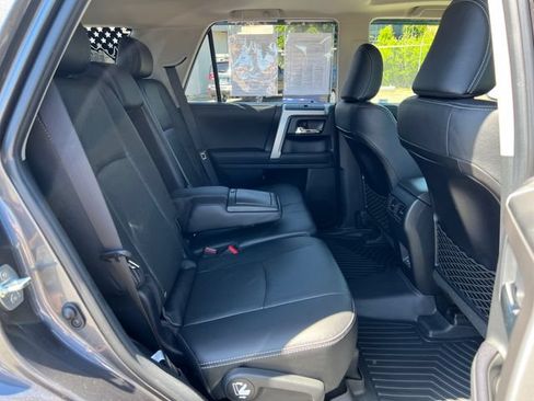 Used 2023 Toyota 4Runner Limited AWD/4WD image 10