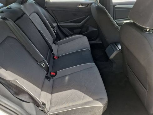 Used 2025 Volkswagen Jetta Sport FWD image 29