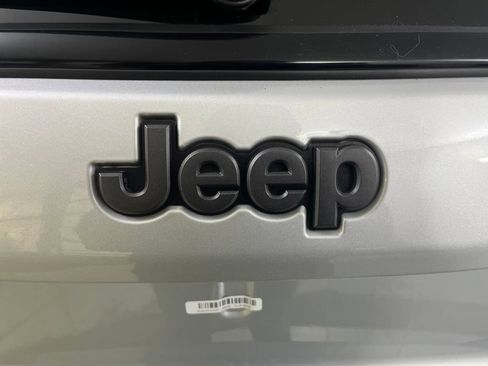 Used 2024 Jeep Compass Trailhawk image 46