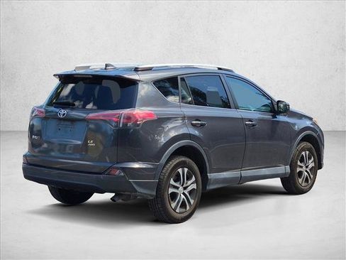 Used 2016 Toyota RAV4 LE AWD/4WD image 2