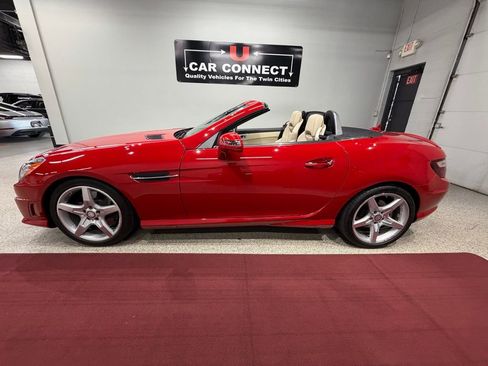 Used 2013 Mercedes-Benz SLK 350 image 18