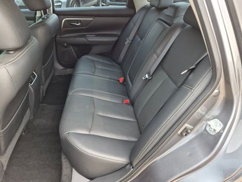 Used 2016 Nissan Altima 2.5 SL w/ 2.5 Technology Package FWD image 21