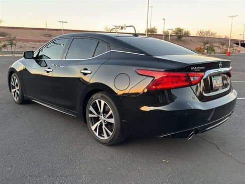 Used 2017 Nissan Maxima Platinum image 4