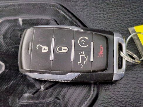 Used 2022 RAM 1500 Laramie image 35