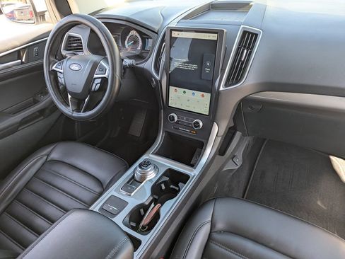 Used 2024 Ford Edge SEL AWD/4WD image 33