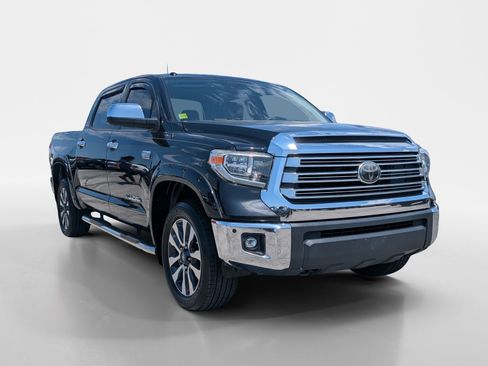 Used 2018 Toyota Tundra Limited w/ Limited Premium Package AWD/4WD image 2