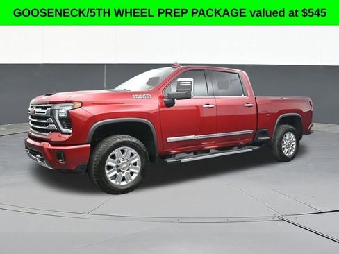 Used 2024 Chevrolet Silverado 2500 High Country w/ Technology Package image 7