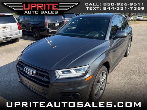 Used 2019 Audi Q5 Prestige w/ Prestige Package AWD/4WD image 1