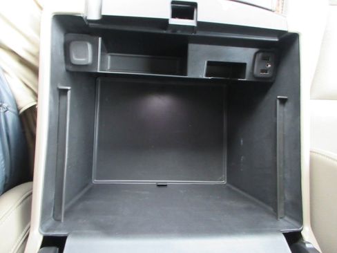 Used 2020 Chevrolet Suburban Premier w/ 6.2L Performance Package image 32