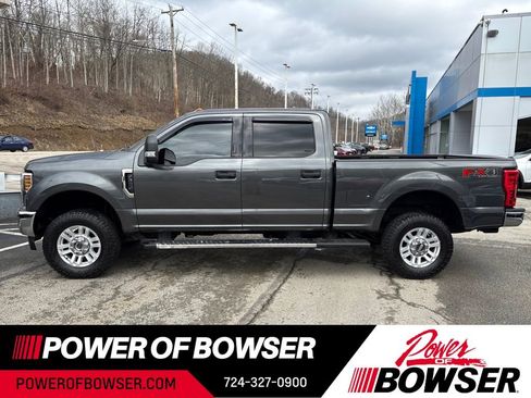 Used 2019 Ford F250 XLT w/ XLT Value Package image 2