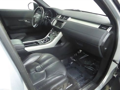 Used 2014 Land Rover Range Rover Evoque Pure Premium image 23