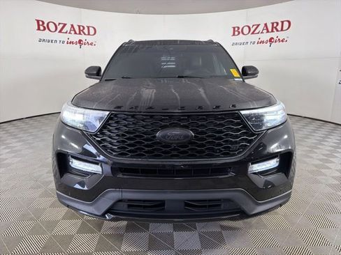 Used 2023 Ford Explorer ST w/ Equipment Group 401A image 2