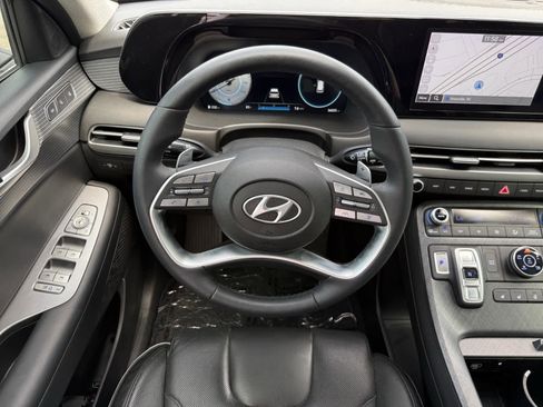 Used 2024 Hyundai Palisade Limited AWD/4WD image 13