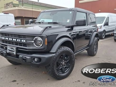 Used 2024 Ford Bronco Black Diamond image 1