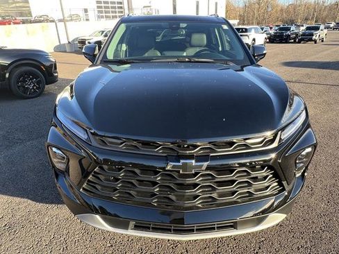 New 2026 Chevrolet Blazer LT image 9