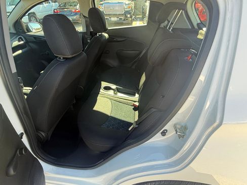 Used 2022 Chevrolet Spark LS image 18