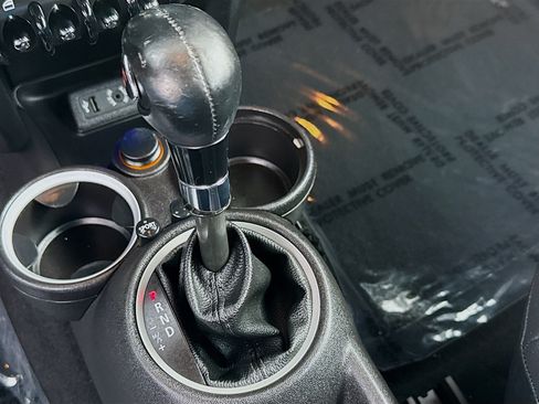 Used 2014 MINI Cooper S FWD image 12