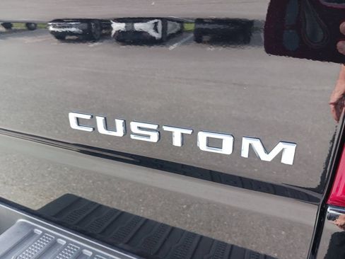 Used 2024 Chevrolet Silverado 1500 Custom Trail Boss AWD/4WD image 36