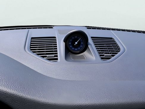 Certified 2026 Porsche 911 Carrera T RWD image 21