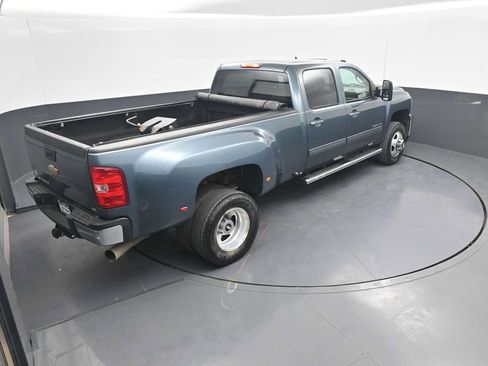 Used 2012 Chevrolet Silverado 3500 LTZ AWD/4WD image 38
