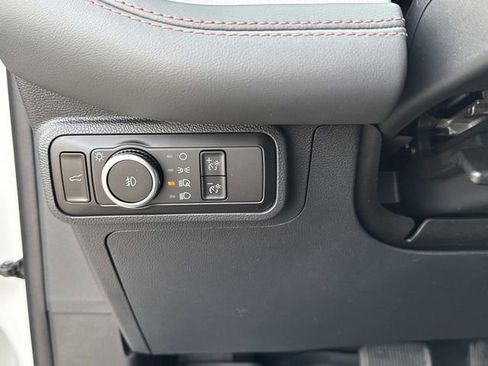 New 2026 Ford Explorer Active w/ Active Comfort Package image 29