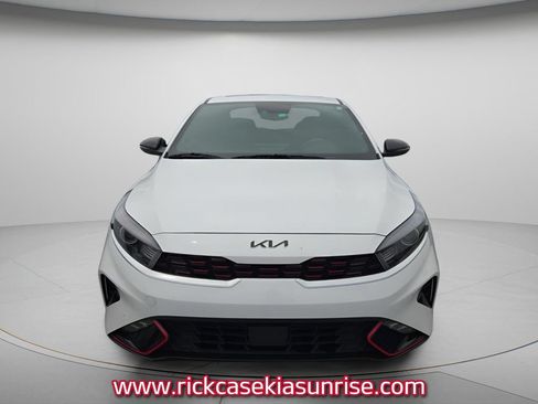 Used 2023 Kia Forte GT-Line w/ GT-Line Premium Package FWD image 3