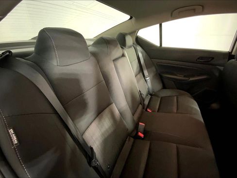 Used 2025 Nissan Altima 2.5 SV image 23