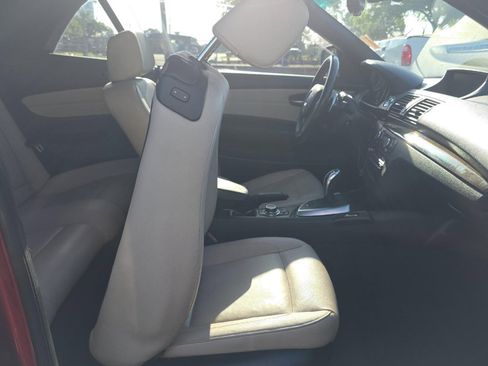 Used 2012 BMW 135i Convertible w/ Premium Pkg image 11