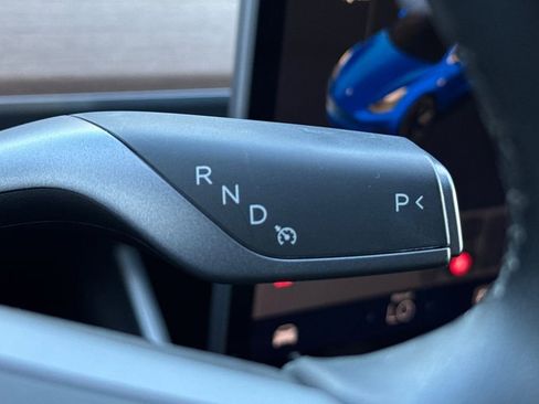 Used 2018 Tesla Model 3 Long Range image 21