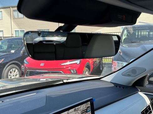 New 2026 Mitsubishi Outlander SEL FWD image 18