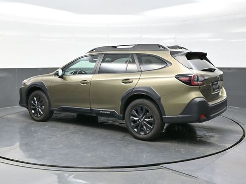 Used 2024 Subaru Outback Onyx Edition image 4